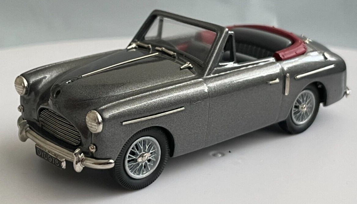 Lansdowne LDM 22x – 1952 Austin A40 Sport Convertible (Gunmetal)