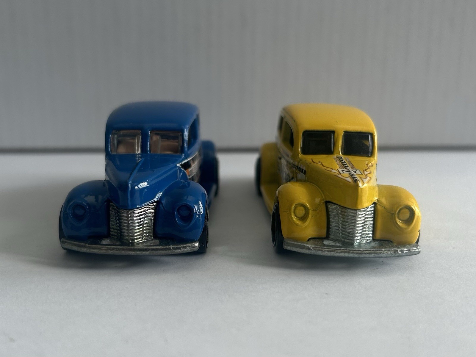 Lot of 2 Hot Wheels – Fat Fendered ’40 – Blue and Yellow New York
