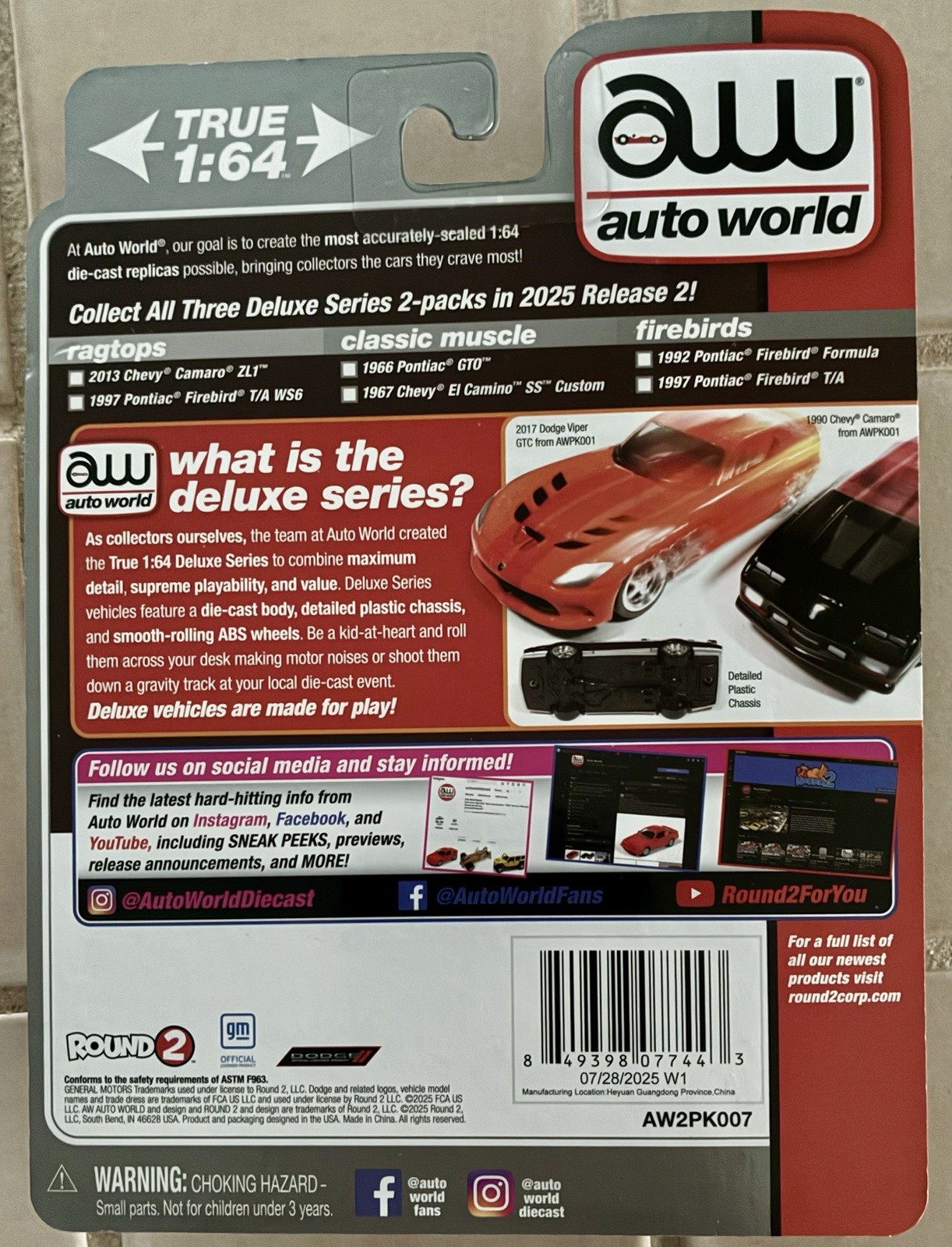 Auto World Deluxe Ragtops 2-pack: 2013 Camaro ZL1 + 1997 Firebird T/A, Exclusive
