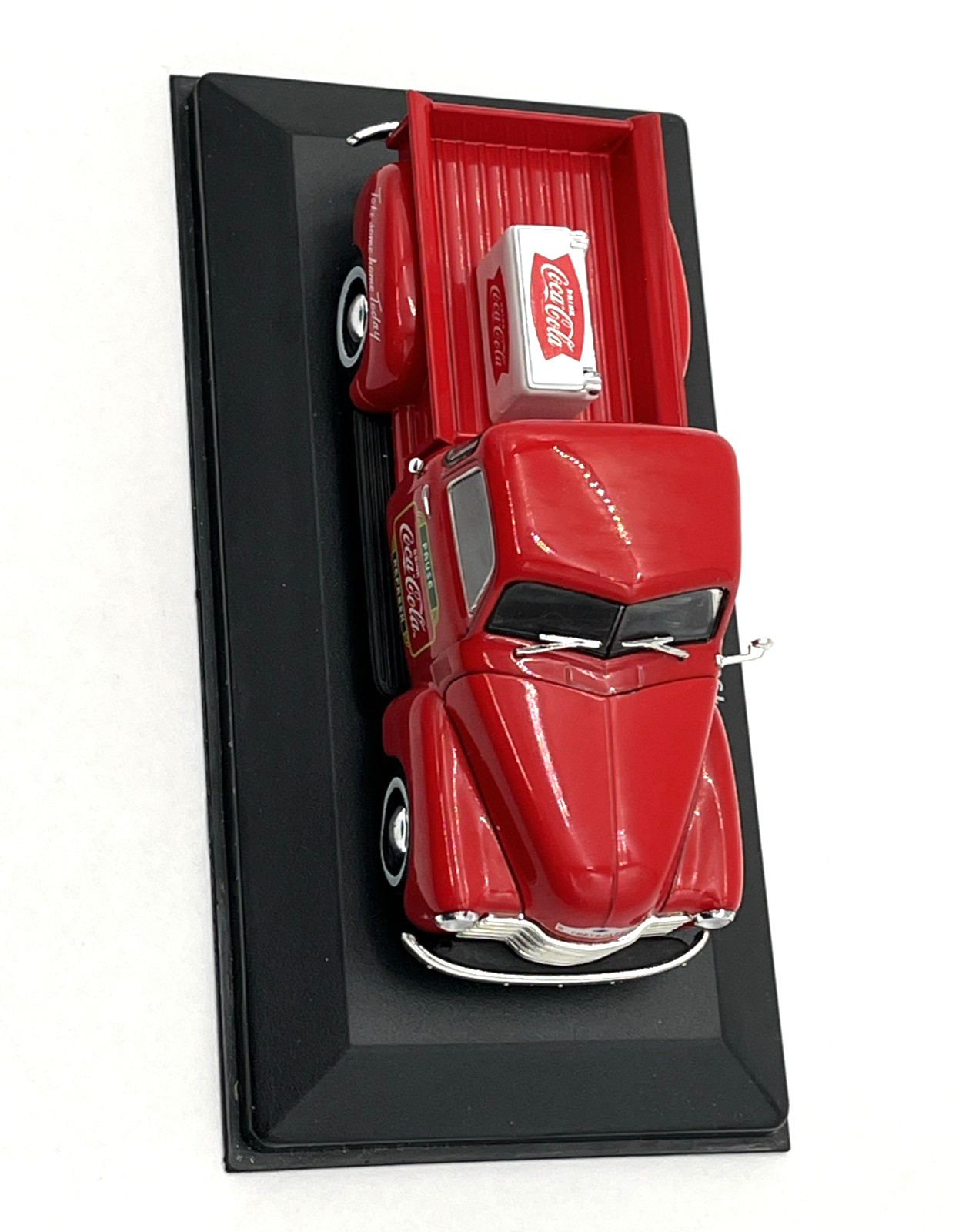 1953 Chevy Pickup Coca-Cola 1:43 Diecast w/ Metal Cooler