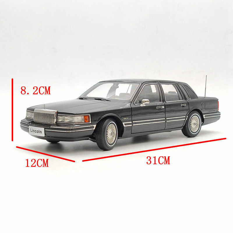 1/18 Towncar V8 1993-1995 Super Diecast model (Leather seat)