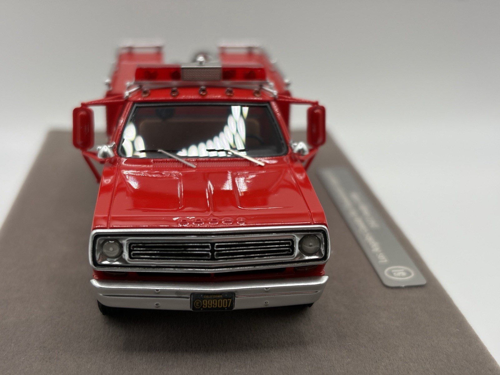 Los Angeles County Fire Department 1972 1/50 Scale Squad 51. SOLD OUT!!