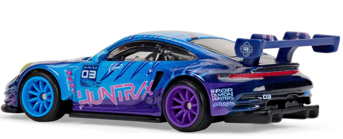 PRESALE!!! Hot Wheels KPop Demon Hunters Porsche 911 GT3 R (992)