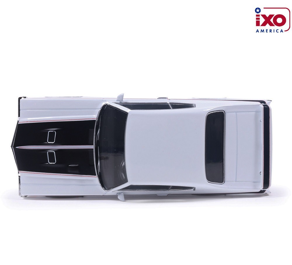 IXO U43RDC010 1:43 1970 BUICK GSX (APOLLO WHITE)