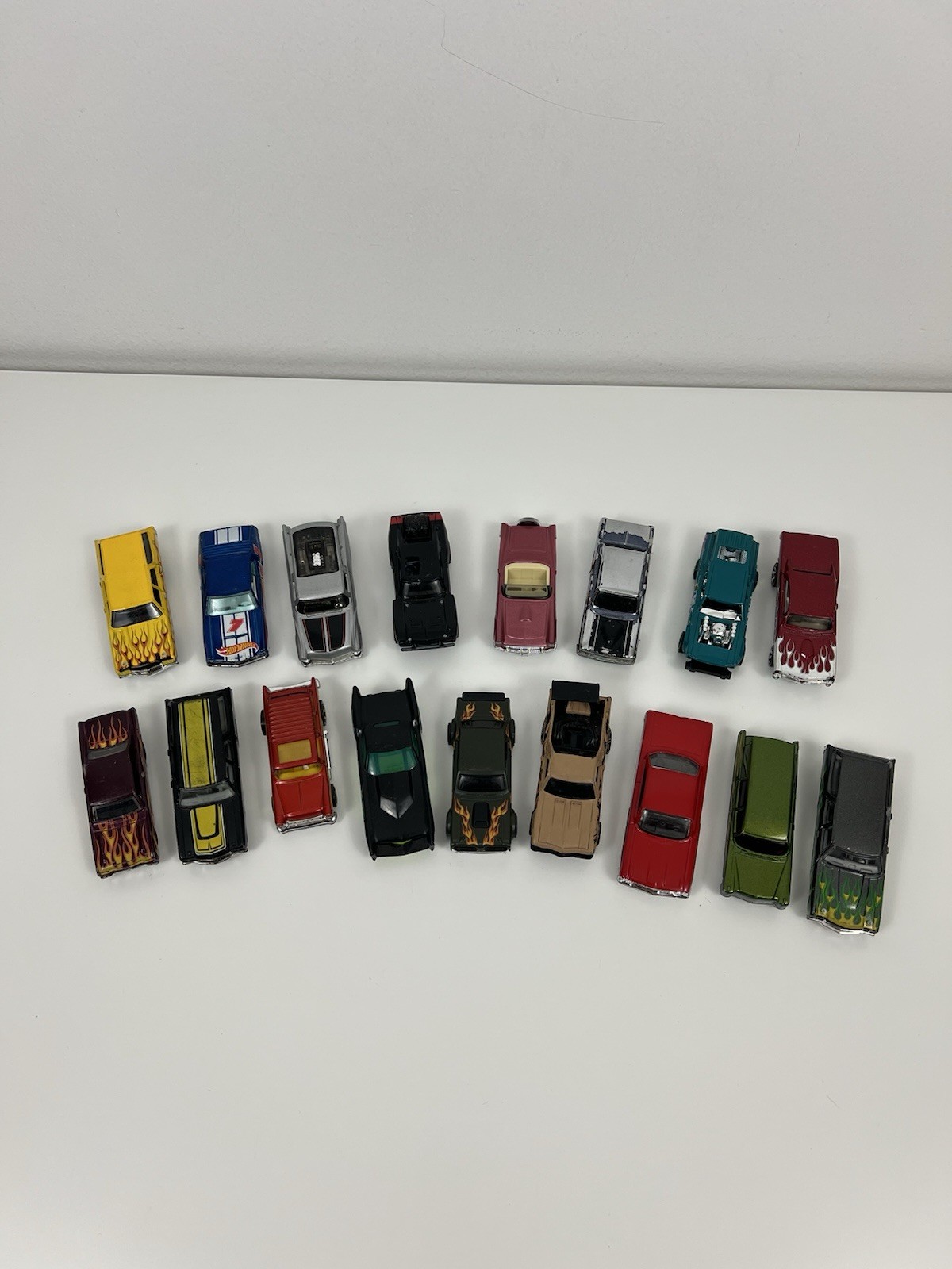 Hot Wheels Matchbox Mixed Lot Of 17 Impala Style Metal Die Cast Vehicles Loose