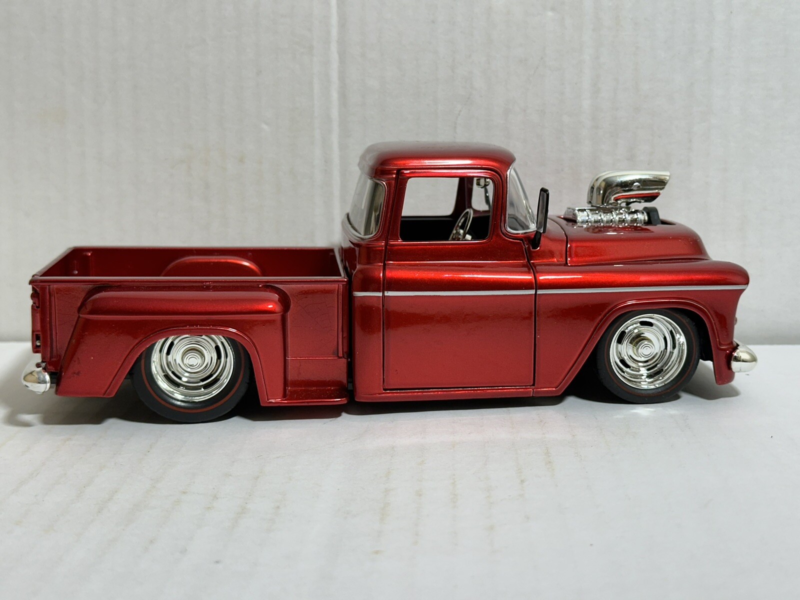 JADA BTM 1955 CHEVY STEPSIDE PICKUP TRUCK RED 1:24 DIECAST BLOWER NEW NO BOX