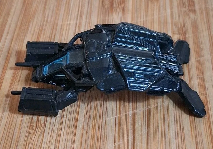 💥 Hot Wheels Batman Returns V5315 – Blue Glass – Mattel – DC Comics
