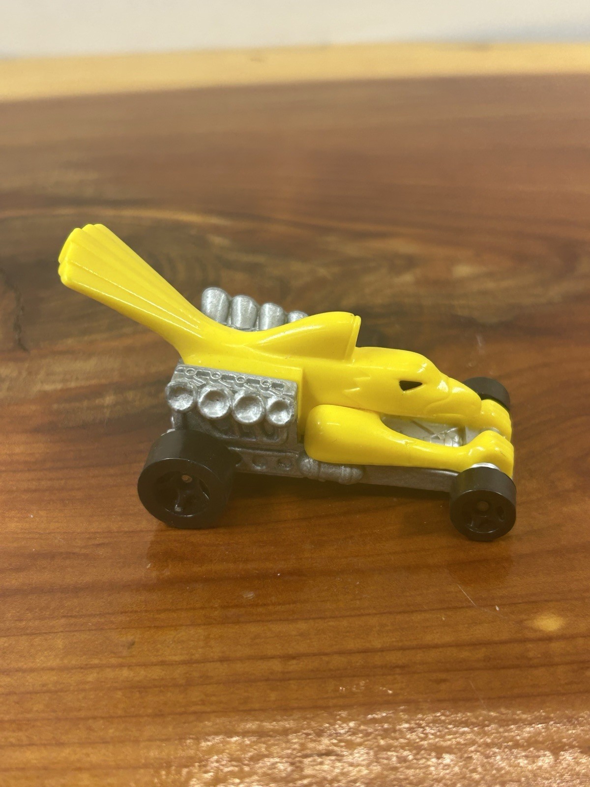 Hot Wheels Yellow Rat Rod Bird Car – 1994 – Yellow – WT4