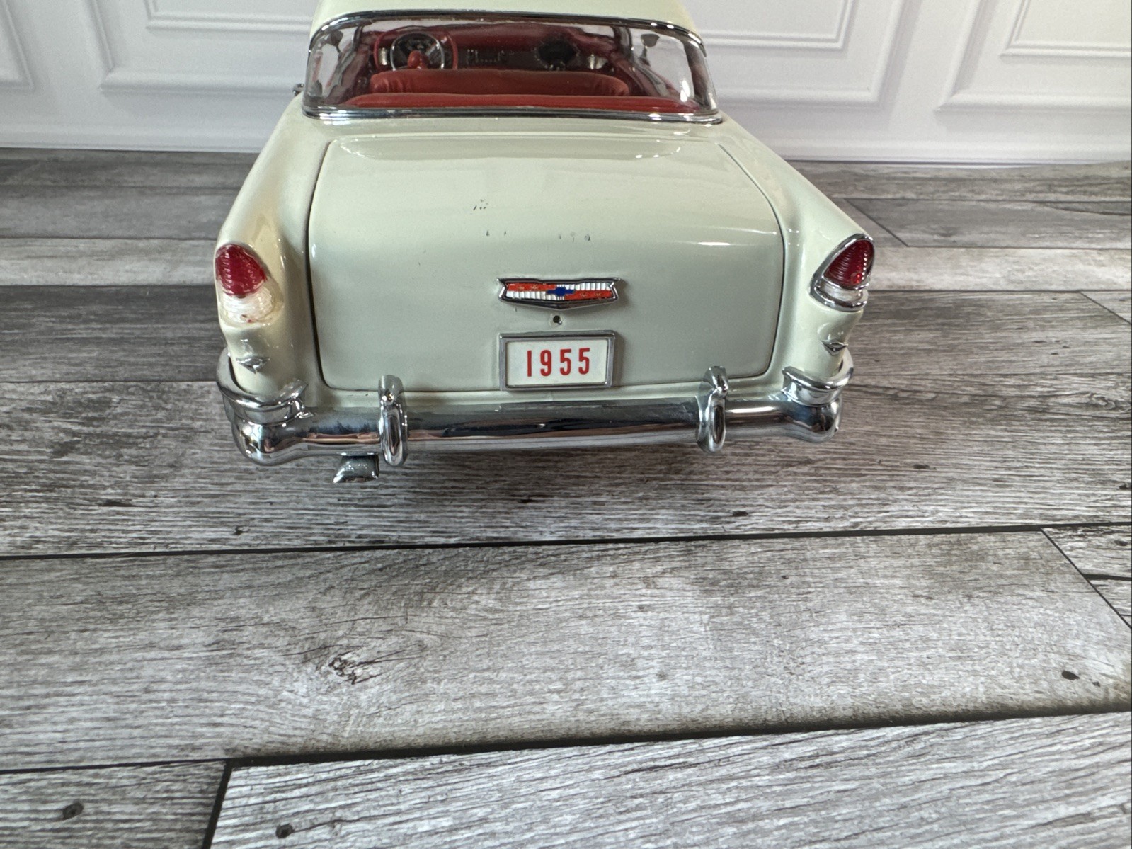 Danbury Mint 1955 Chevy Chevrolet Bel Air 1/16 Hardtop Coupe Diecast Car