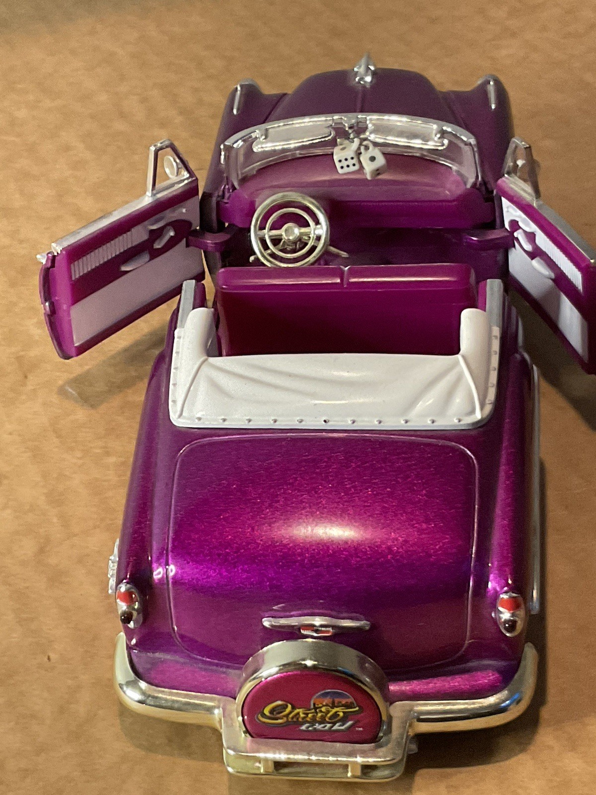Jada Street Low 1:24 LOWRIDER 1953 Metallic Purple Chevy Bel Air Conv. Die cast