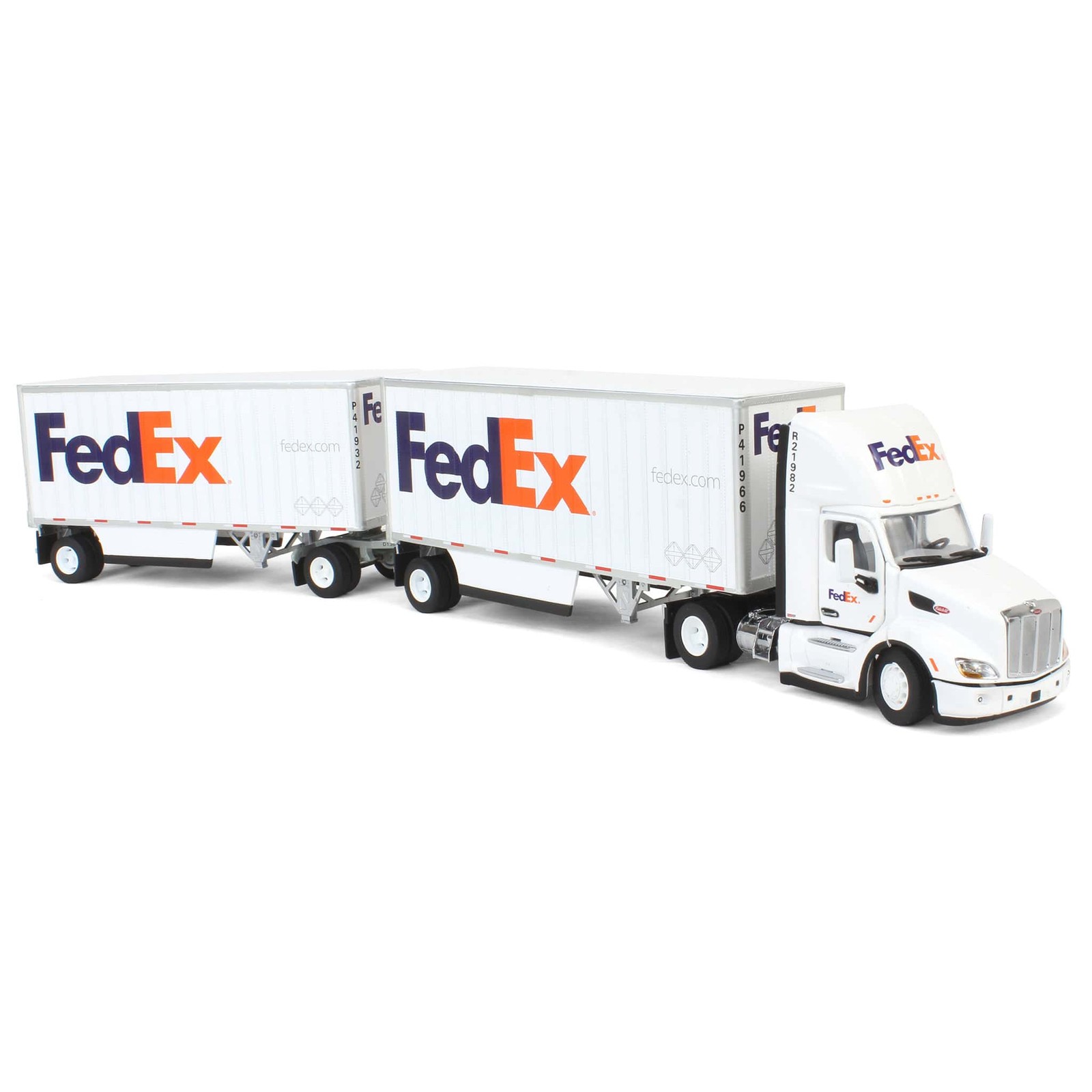 1/50 FedEx Peterbilt 579 Single Axle Day Cab w/ 2 Wabash 28’ Pup Trailers 65191