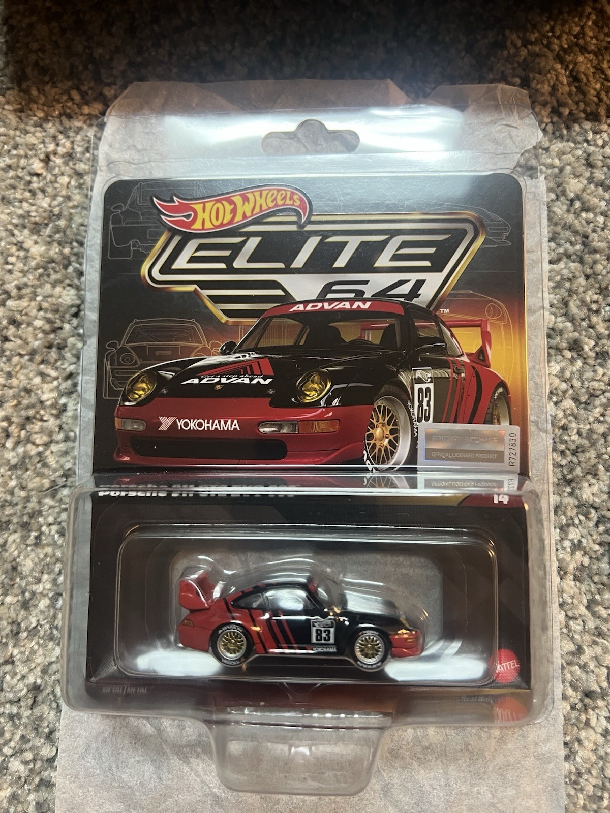 MATTEL HOT WHEELS ELITE 64 PORSCHE 911 GT2 EVO 993 HWR94-9893 *ST