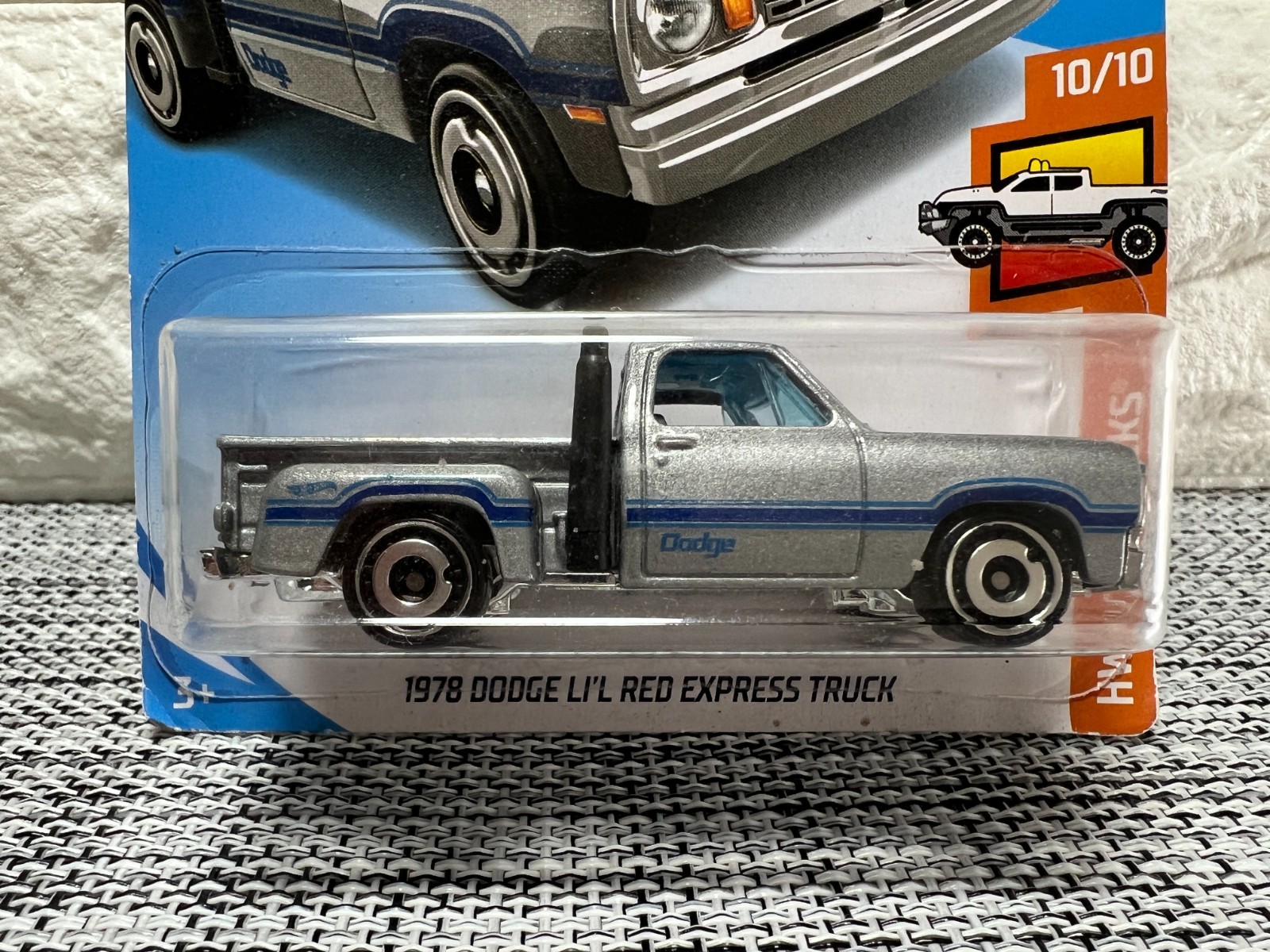 Hot Wheels HW Hot Trucks 1978 Dodge Li’l Red Express Truck 55/250 Silver