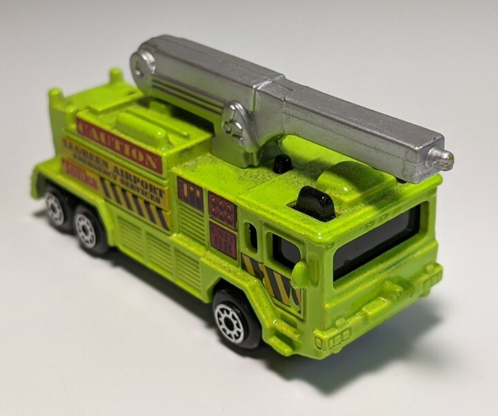 Maisto Tonka Crash Tender T.F. Green Airport Emergency DieCast Fire Truck Hasbro