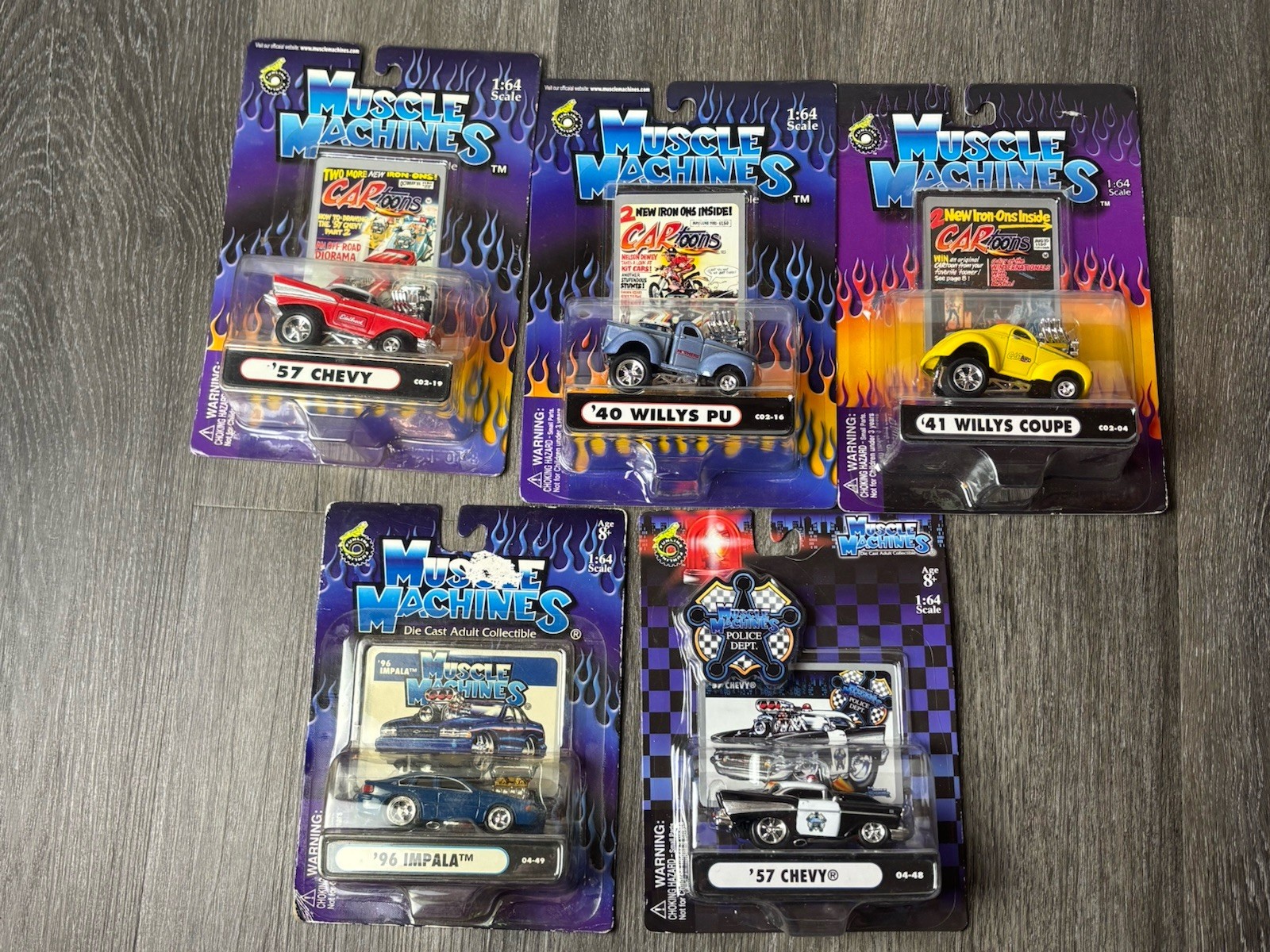 Lot Of 5 Muscle Machines Does cast Cars 1:64 Various Sets/years