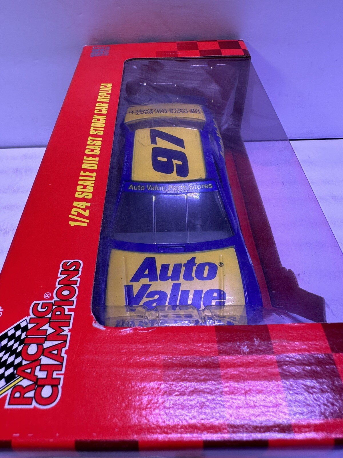 1997 Racing Champions Auto Value #97 Darryl Waltrip 1:24th race car