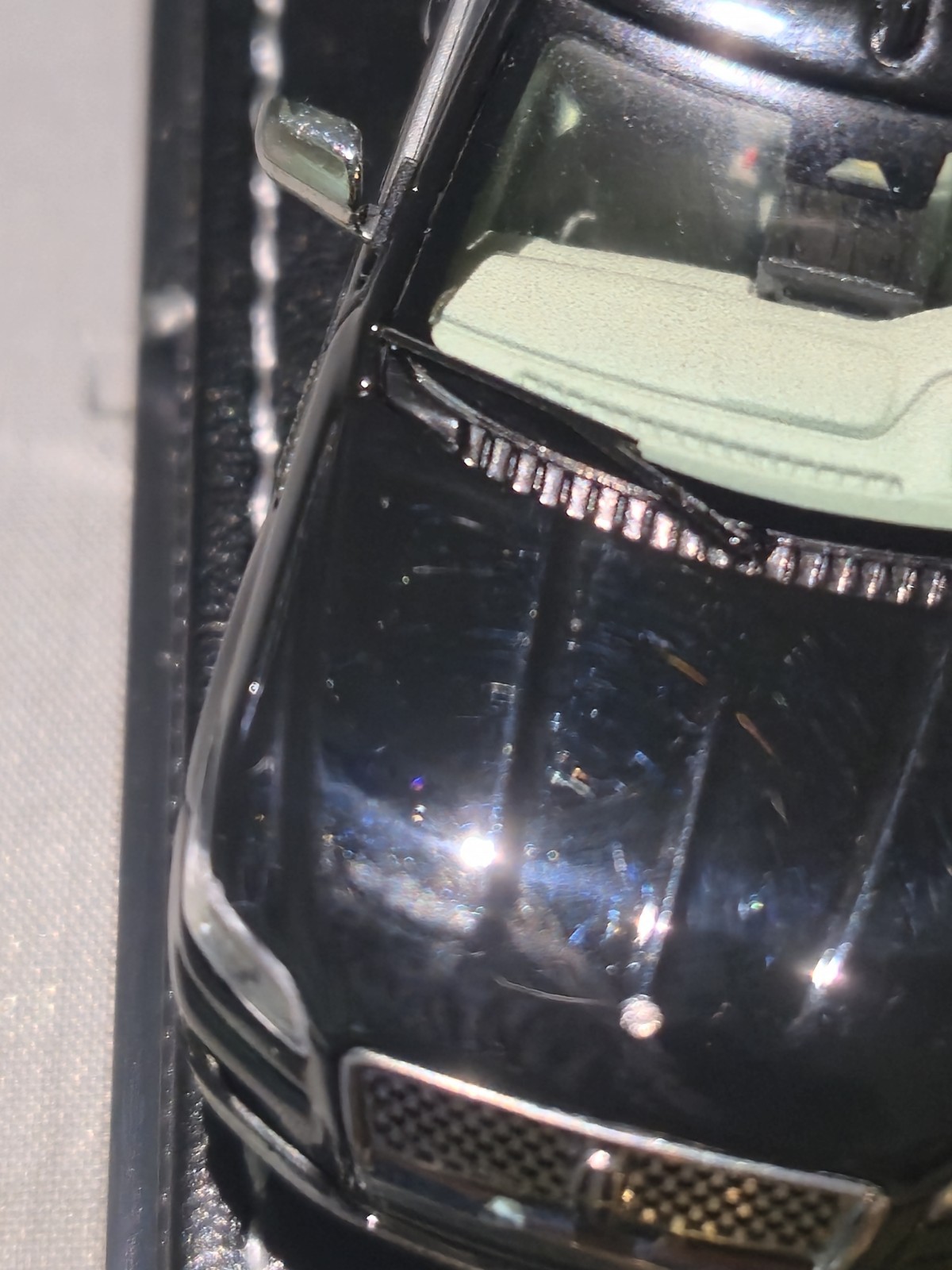 WTX 1:64 Lincoln Navigator SUV Black In Arylic Case.