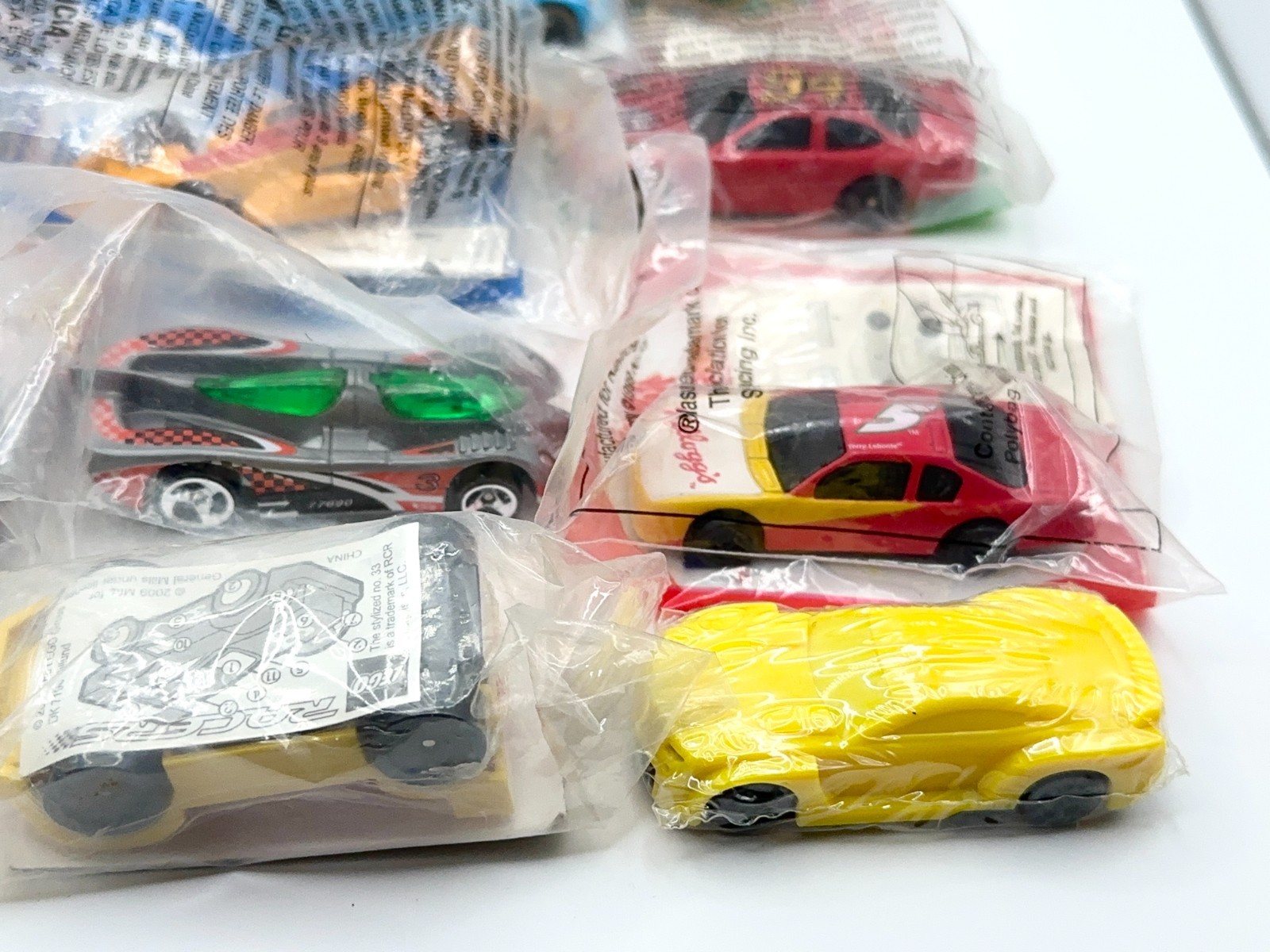 (20+) Hot Wheels & LEGO Cereal Baggie Richard Petty & More Lot of Cars SEALED!