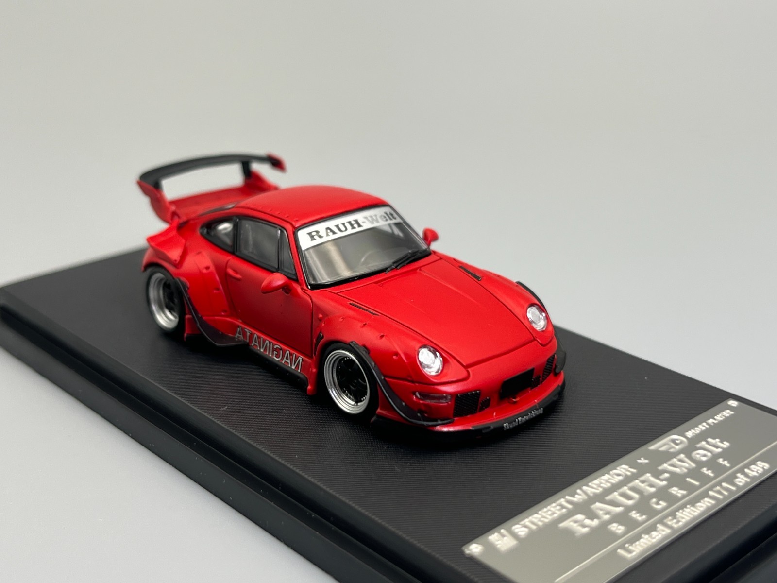 RWB Porsche 911 993 “Naginata” Matte Red Widebody Street Weapon 1/64 scale