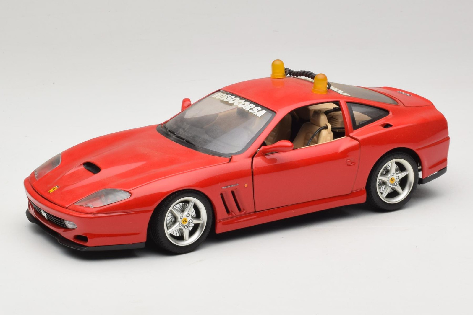 Ferrari 550 Maranello Safety Car Rosso Corsa Red 1:18 Bburago | 3064-P1