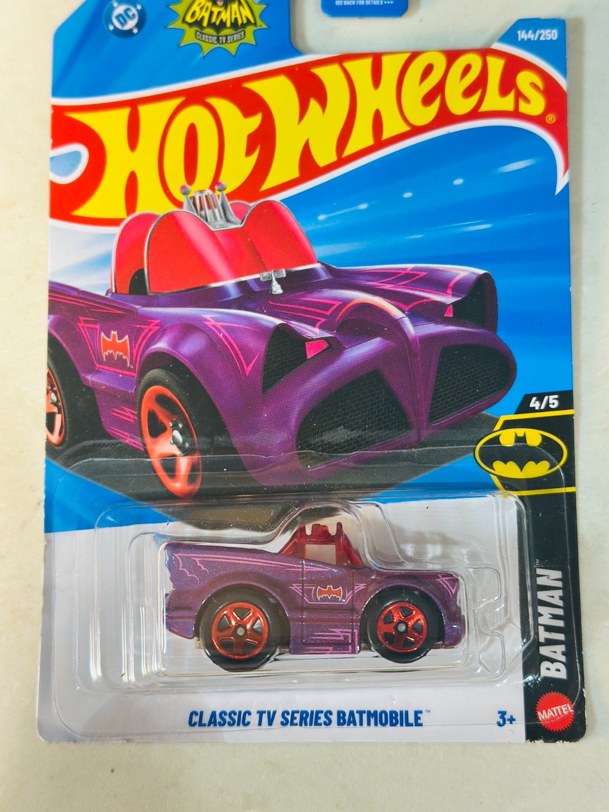 🔥Hot Wheels Batman Purple Tooned Classic TV Series Batmobile 144/250 Batman 4/5