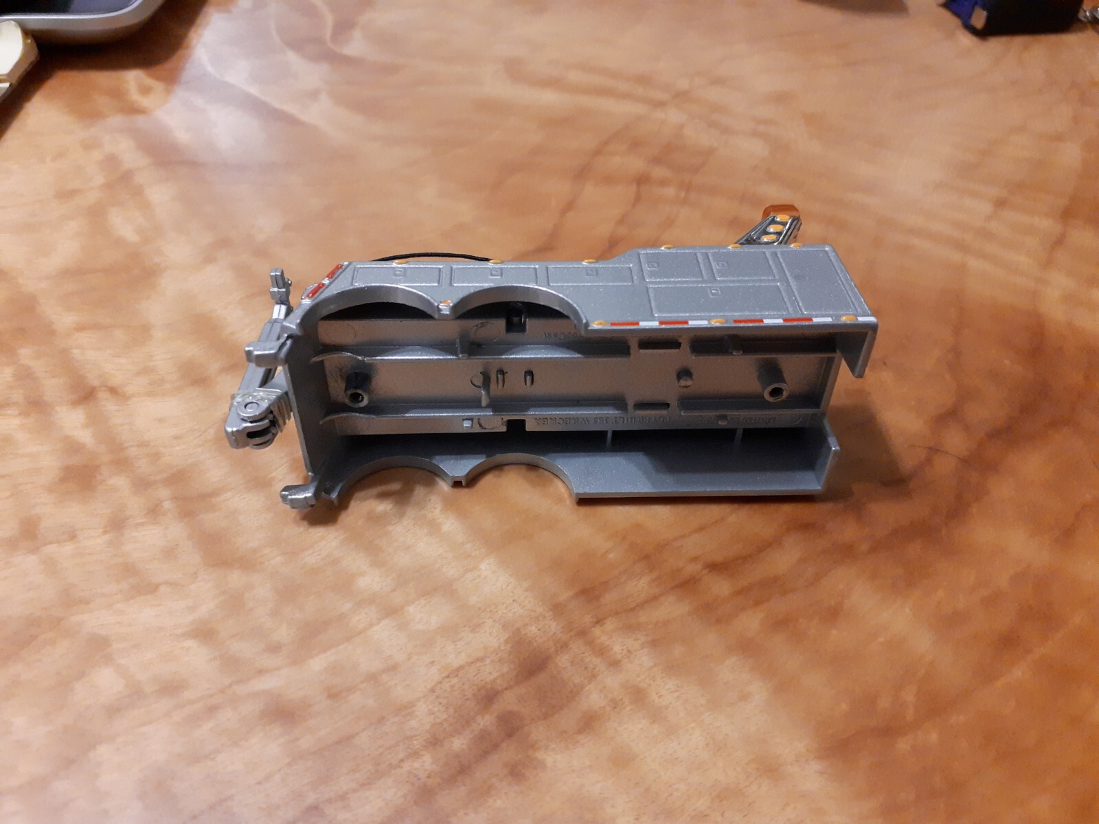 1/64 Silver Wrecker Tow Truck Body For Custom Build SpecCast