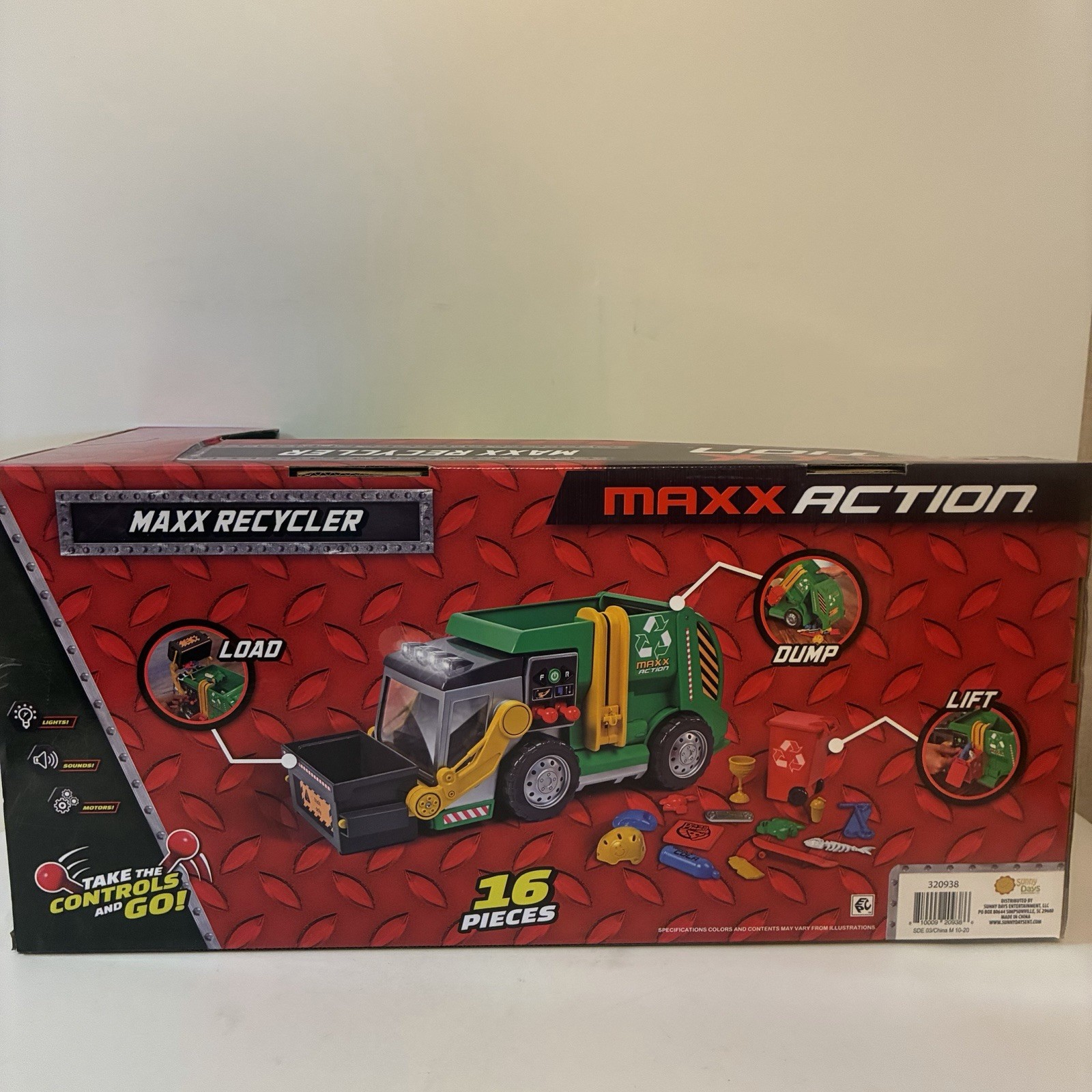 Maxx Action Maxx Recycler Toy Vehicle 16 Pieces Dual Joystick Motorized