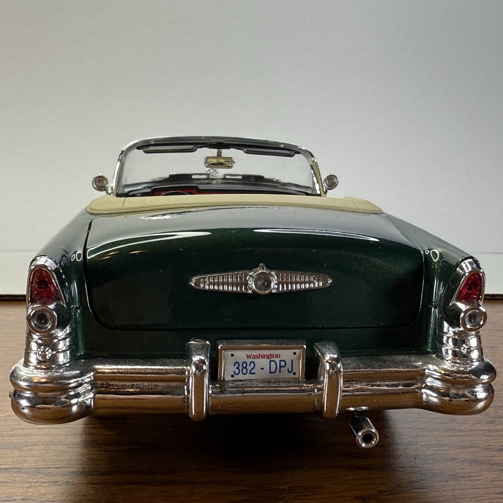 Mira Golden Line 6186 1955 Buick Century 1:18