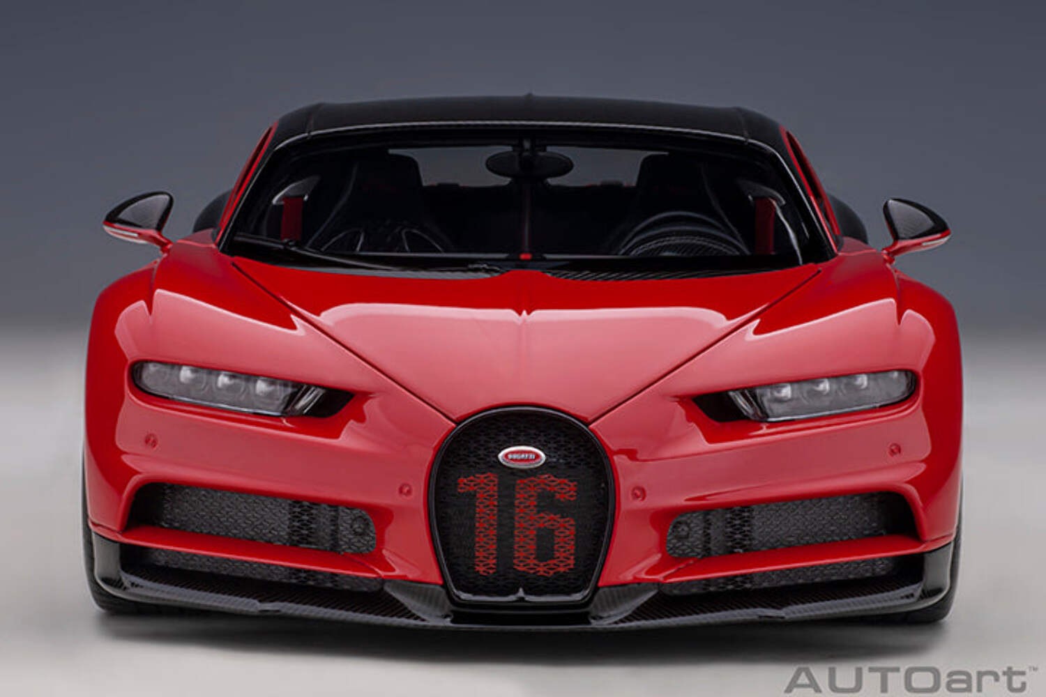 AUTOart 2019 Bugatti Chiron Sport Italian Red w/ Carbon Fiber 1:18 70996