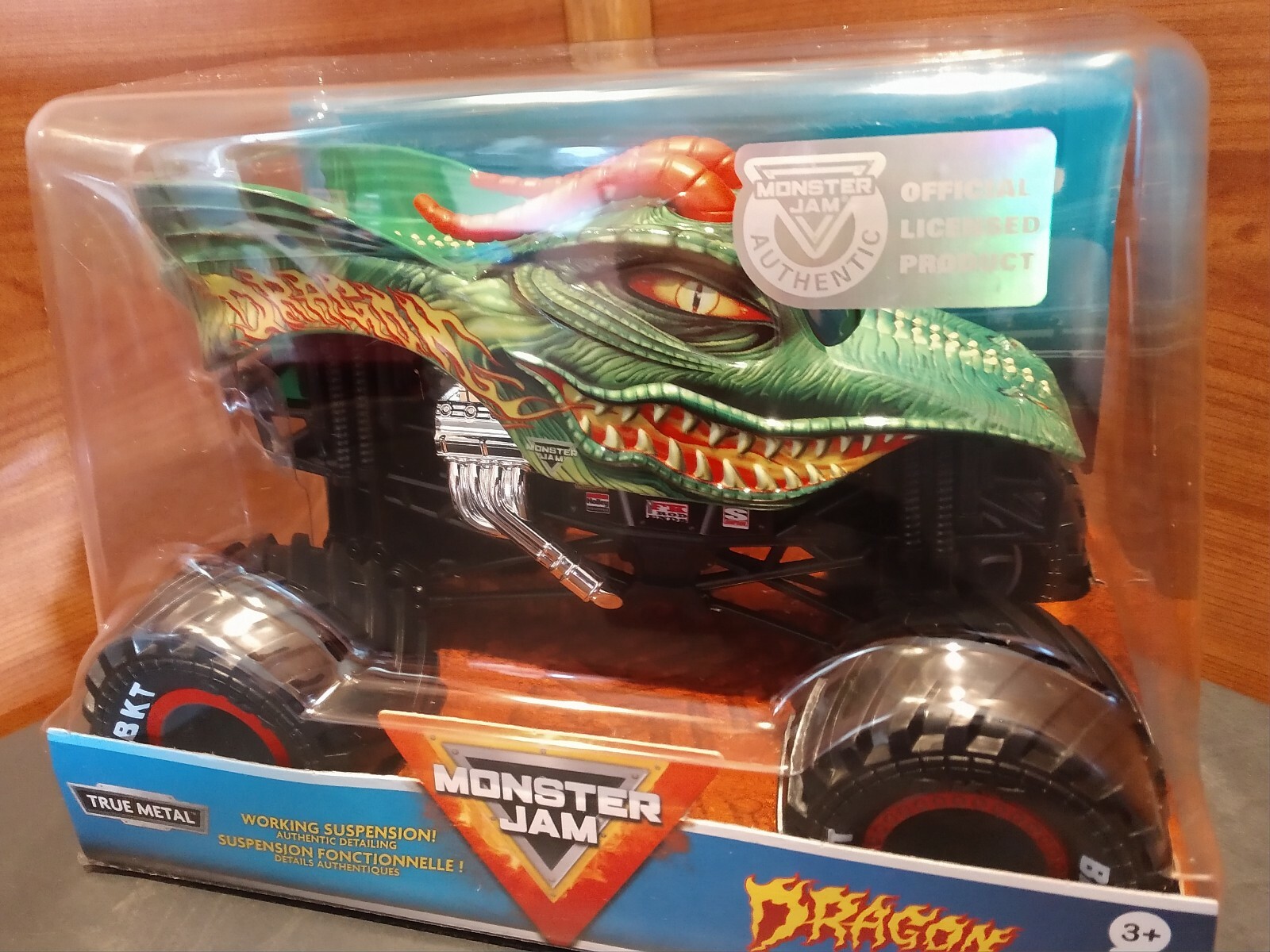 NIB MONSTER JAM 2020 “DRAGON” TRUE METAL™ 1/24 DIE-CAST BY SPINMASTER