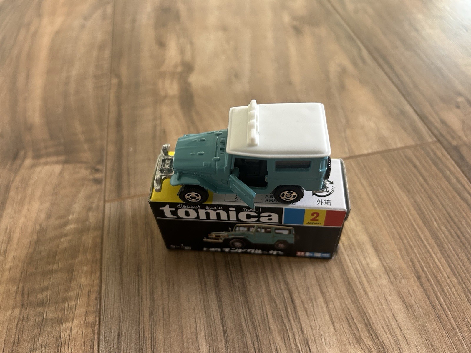 Tomica Tomy 1975 Toyota Land Cruiser