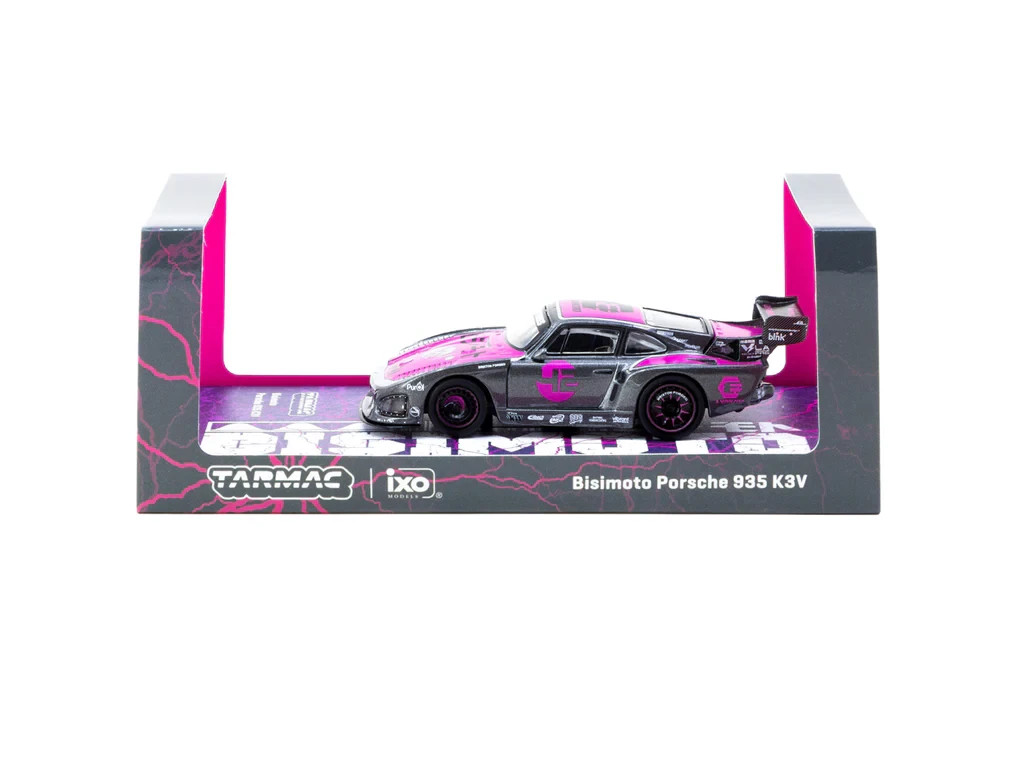 TARMAC WORKS x IXO – PORSCHE 935 K3V BISIMOTO – SEALED WITH TRADING CARDS