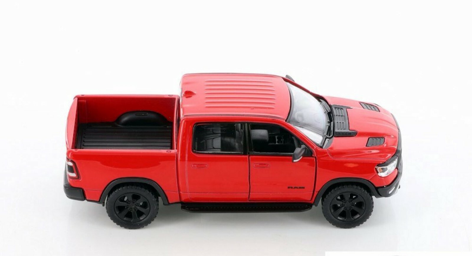 (5413) 5″ Die-cast: 2019 RAM 1500 Pickup Truck (RED) 1/46 Scale