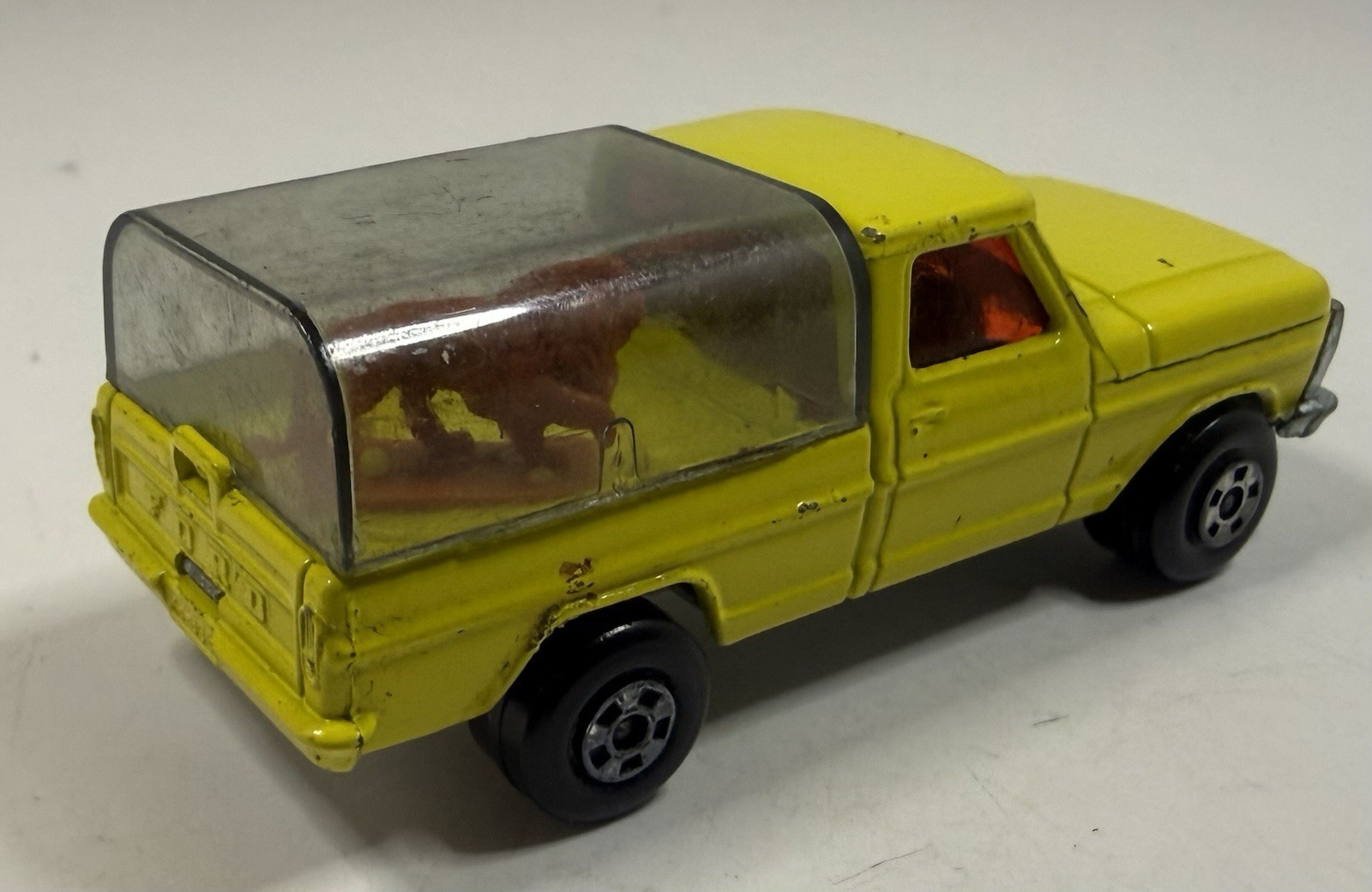 Lesney Matchbox 1973 Superfast No. 57 Wild Life Truck 1:64 Yellow Rolamatics