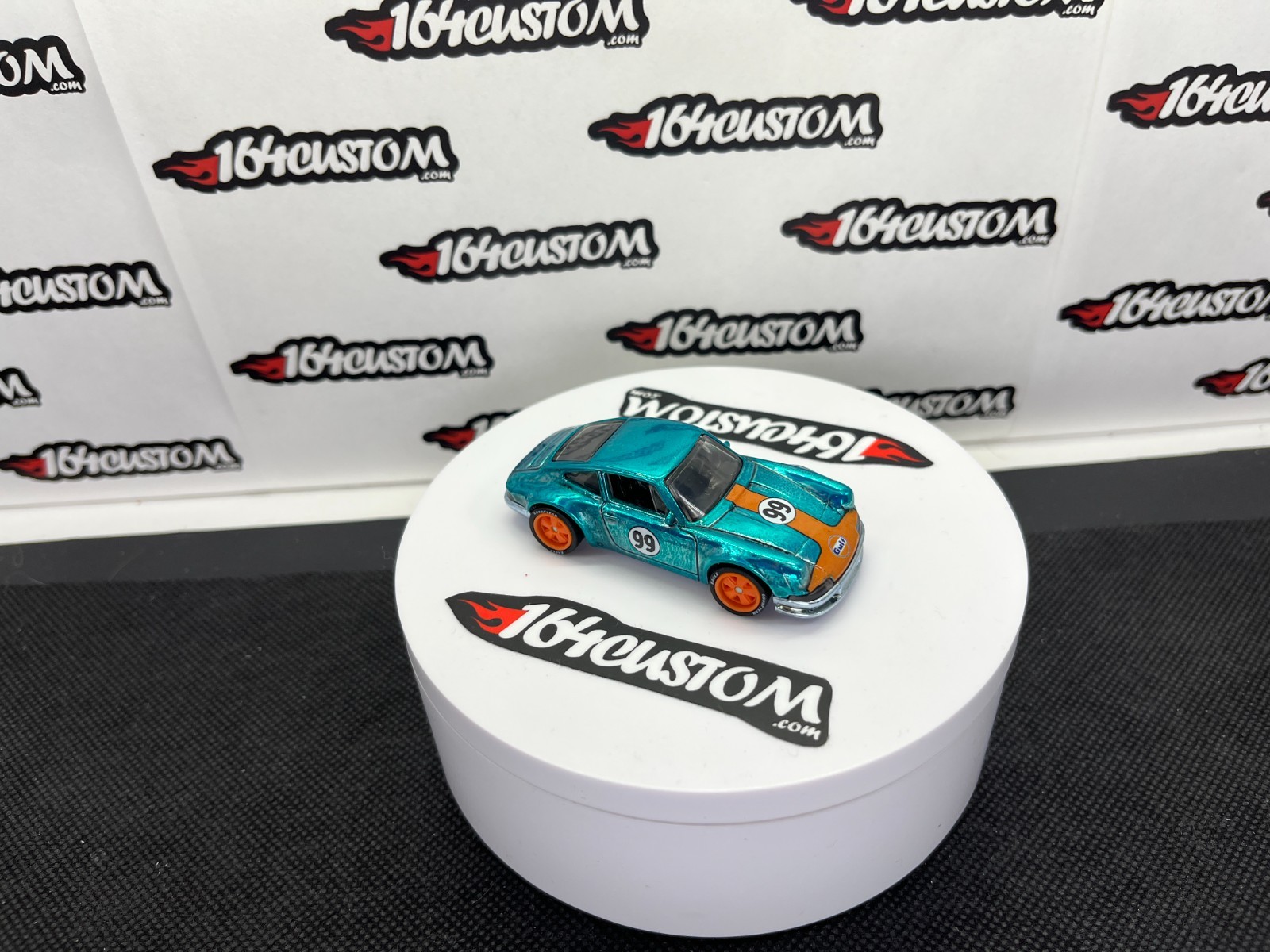 Hot Wheels Porsche 911 Gulf Racing – Custom PATINA spectraflame aqua – LOOK