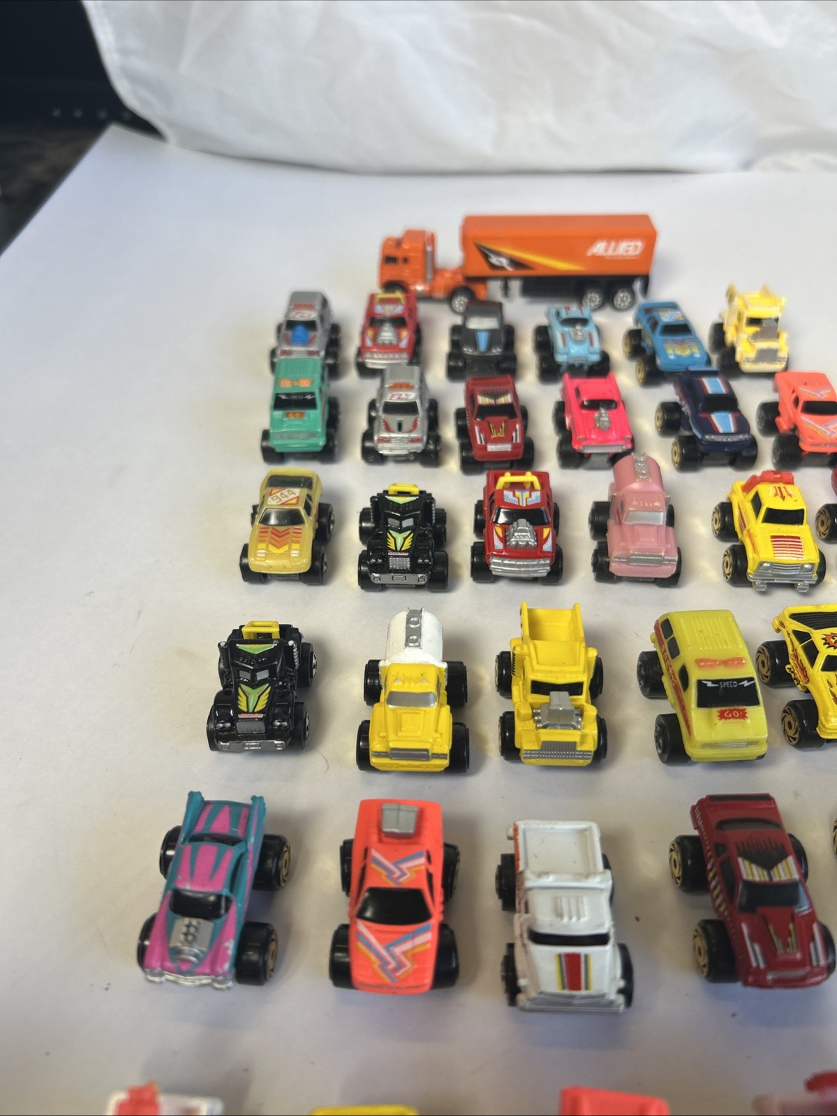 ROAD CHAMPS Lot 53X Cars Diecast Planes Allied Semi (Micro)