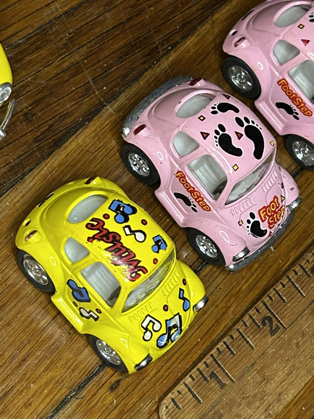 Diecast Plastic Mix Toy Car Lot Kintoy Hot Wheels Maisto Volkswagen VW Beetle