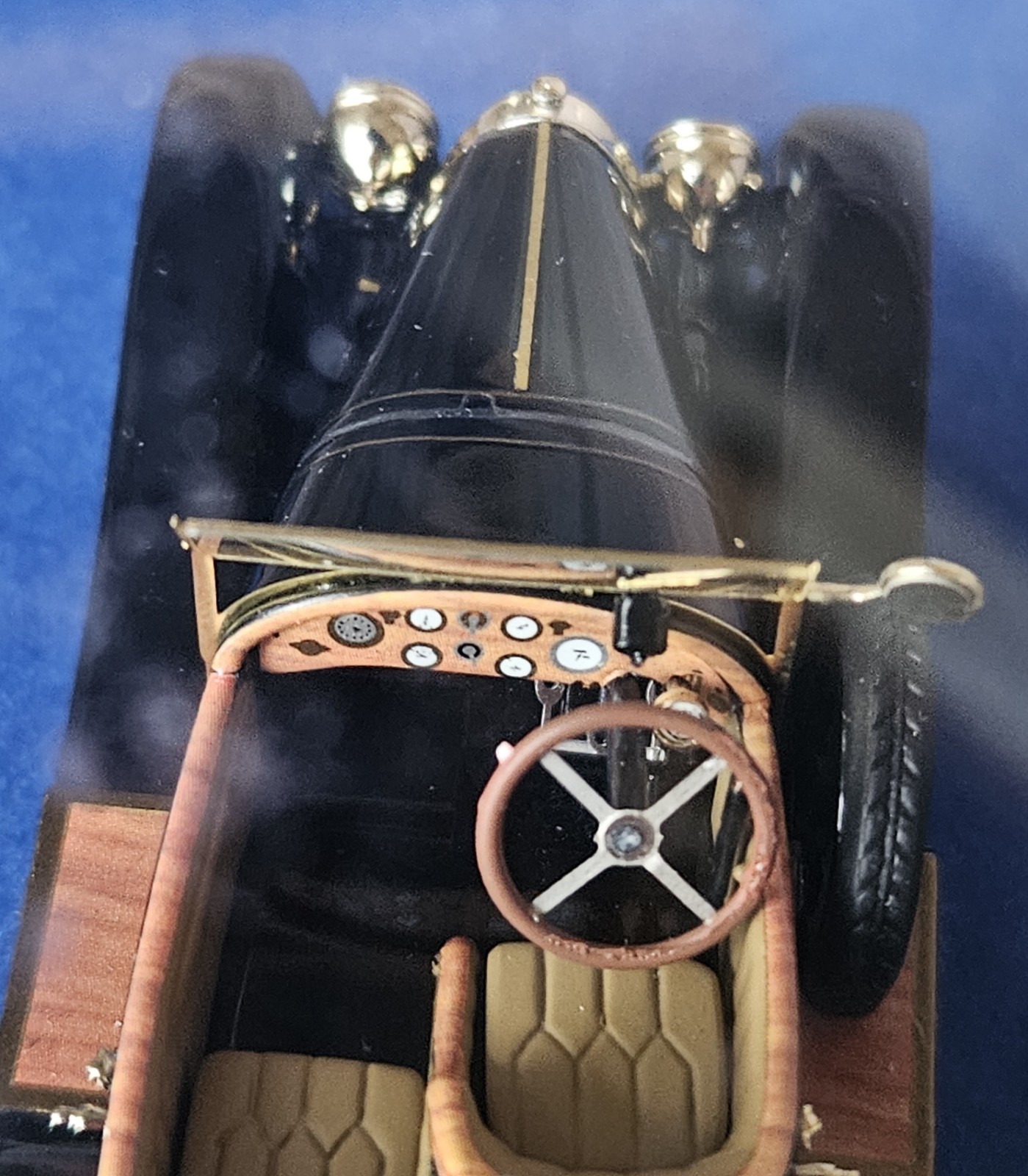RARE MATRIX 1910 BUGATTI TYPE 18 “BLACK BESS” LOUWMAN MUSEUM 1:43 SCALE MIB