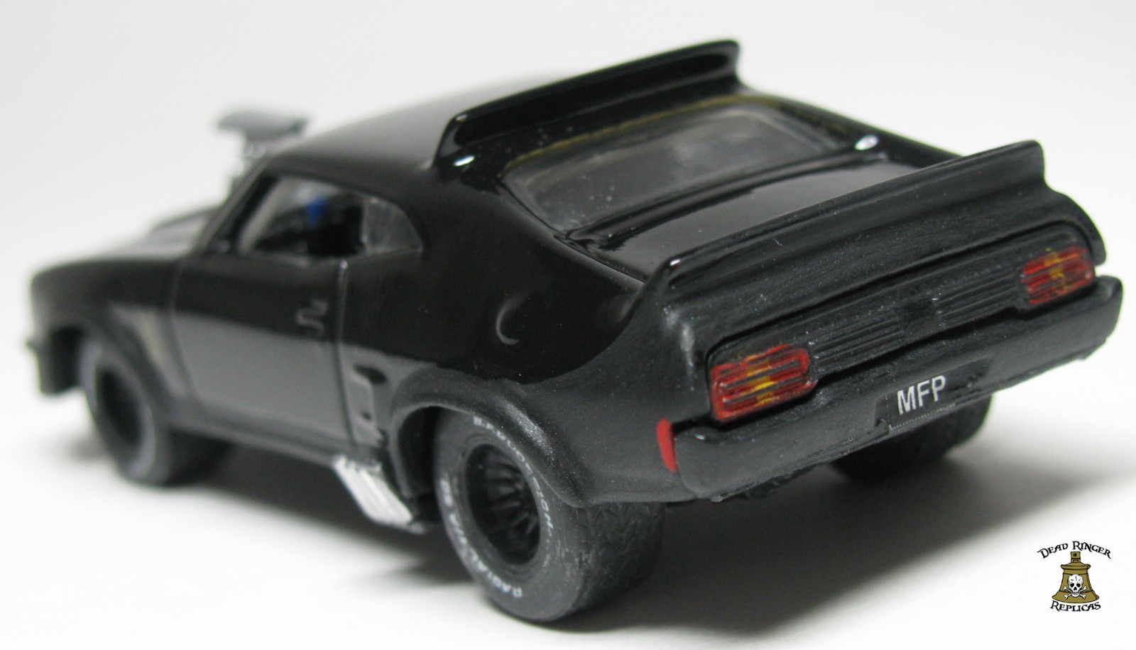 Mad Max 1979 Last V8 Interceptor Ford Falcon XB Custom Hot Wheels 1/64