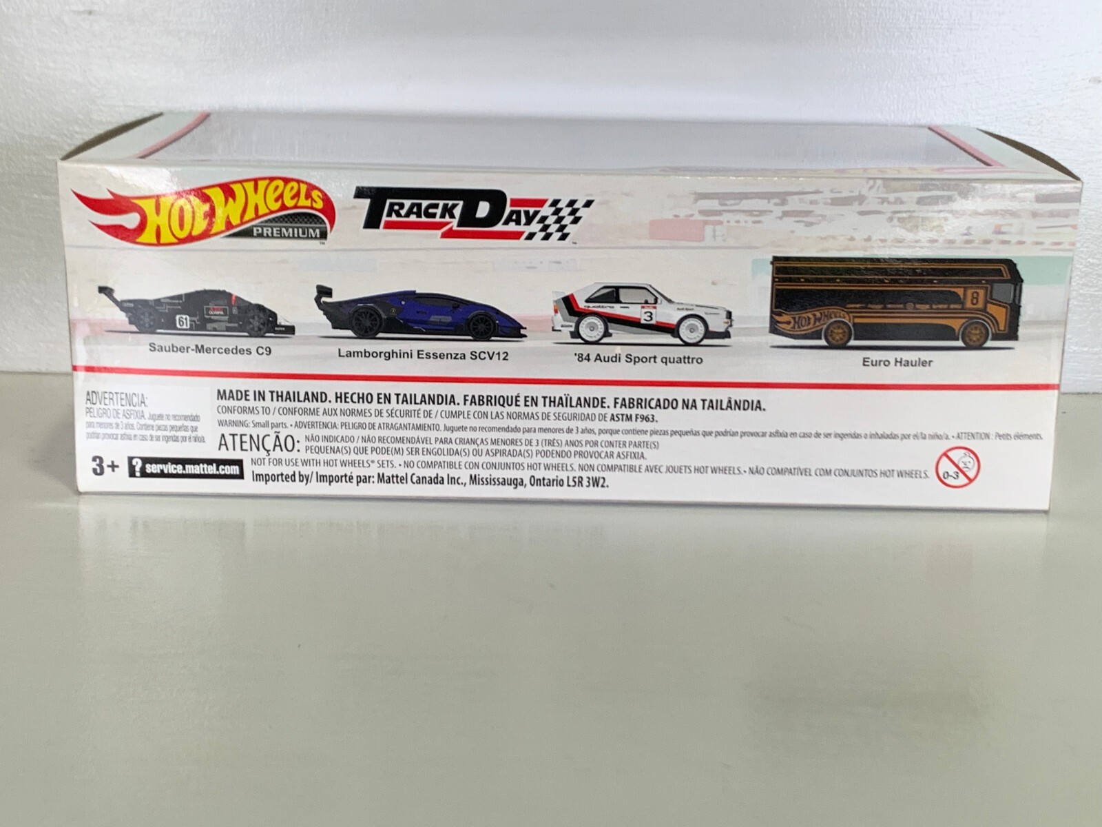 HOT WHEELS PREMIUM BOX SET EURO HAULER AUDI LAMBORGHINI SAUBER-MERCEDES C9