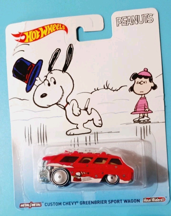 Hot Wheels Peanuts Pop Culture Assortment Lot of 4 2014-2016 Real Riders NIP