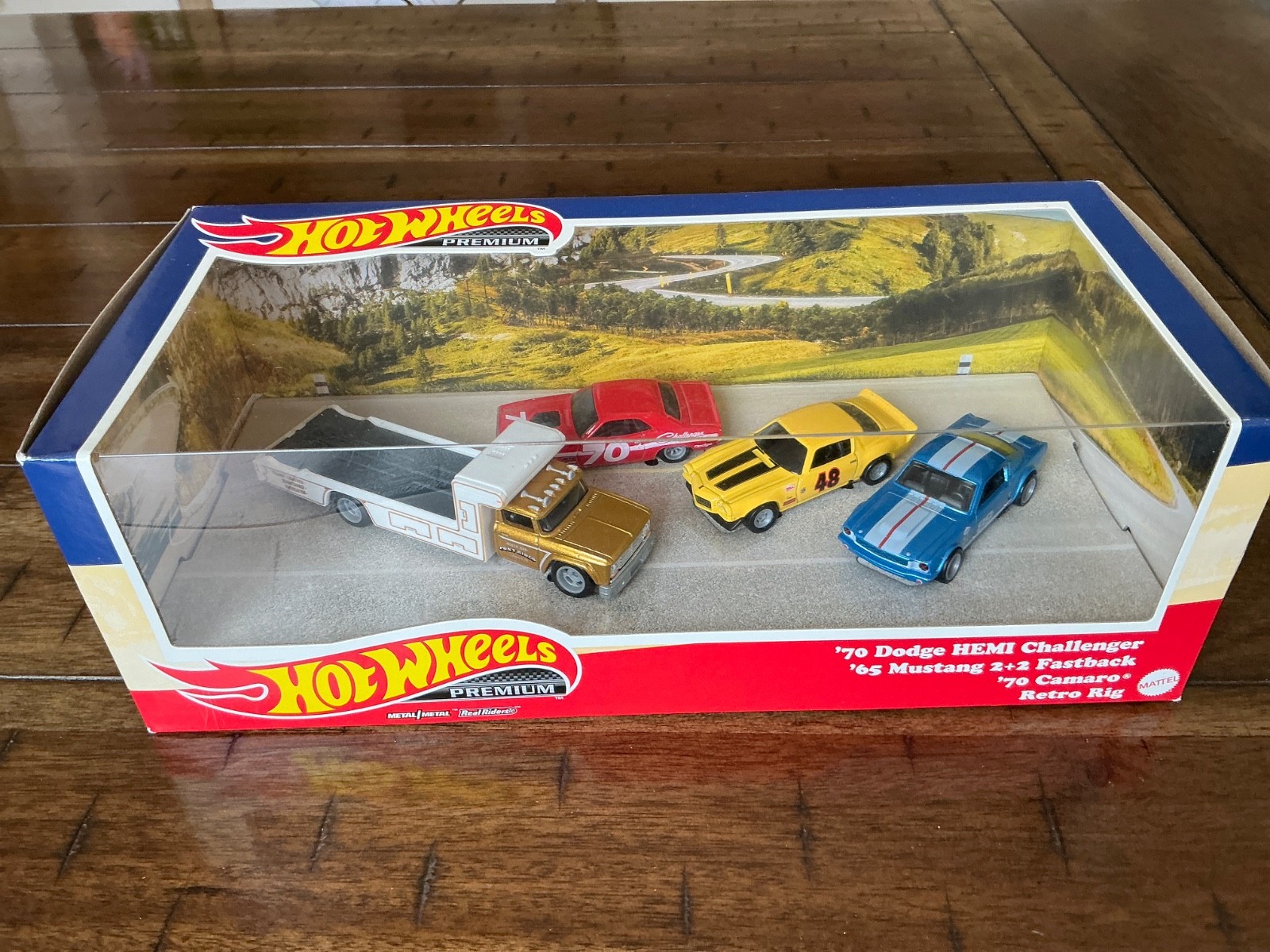 1/64 HOT WHEELS REAL RIDERS SET RETRO RIG 65 MUSTANG 70 CAMARO 70 CHALLENGER