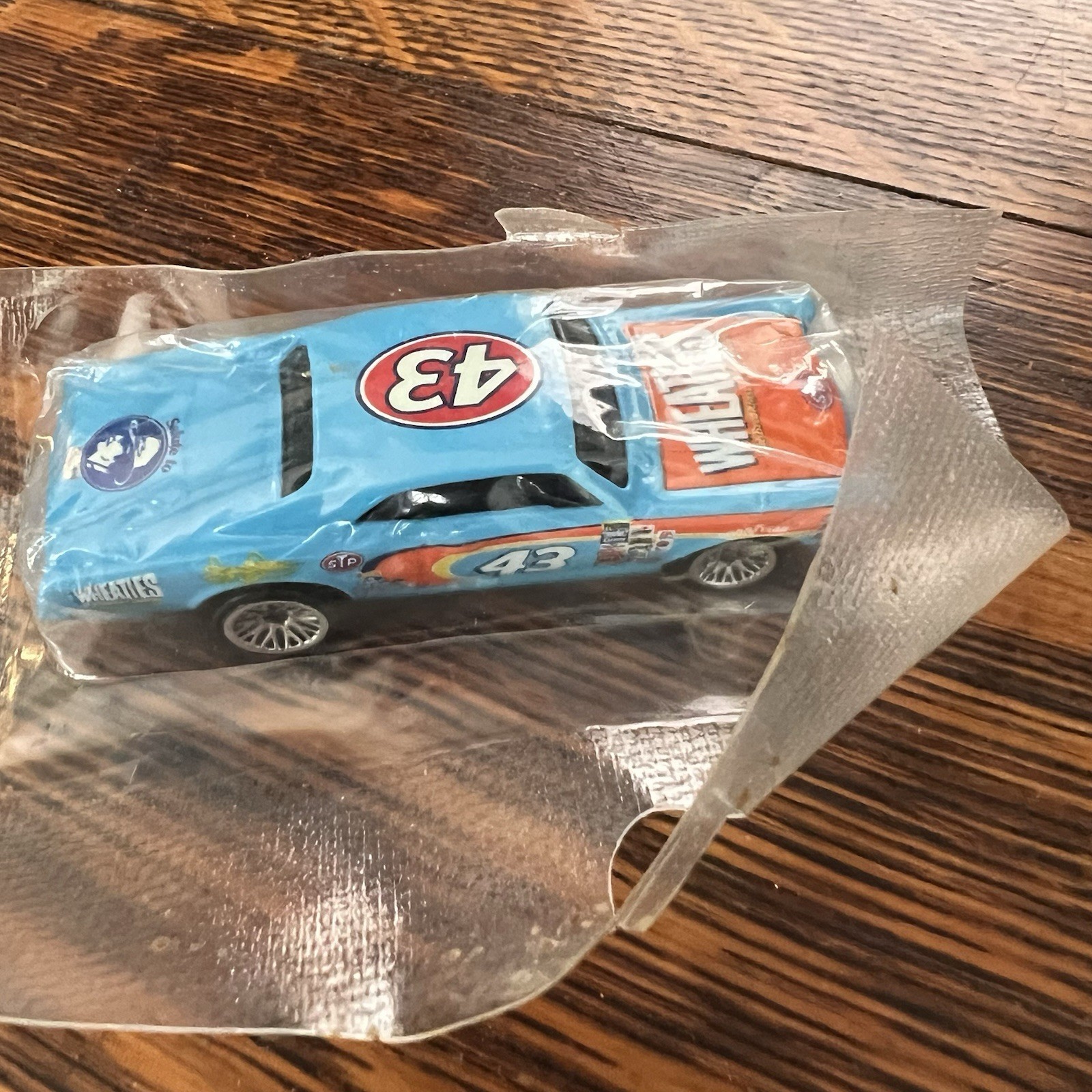 2003 43 Richard Petty 1972-74 Wheaties Dodge GTO Charger Hot Wheels Diecast Car