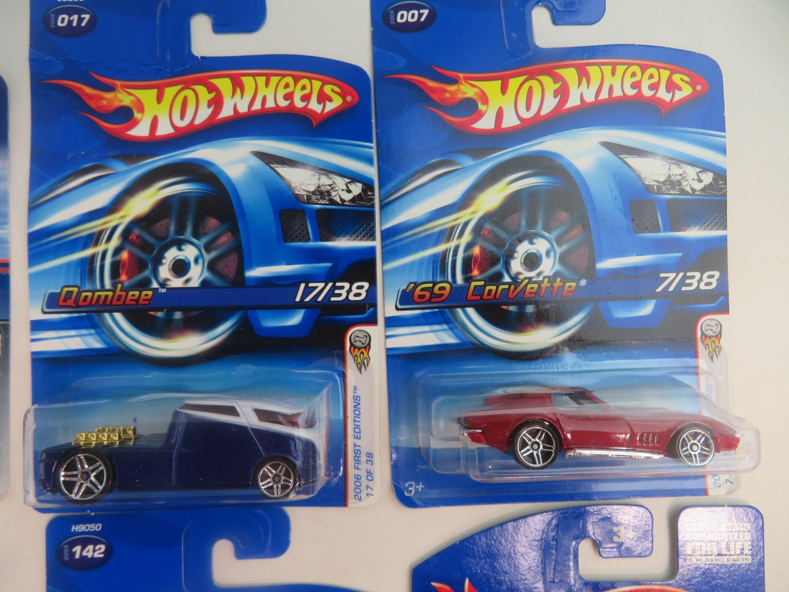 Hot Wheels Mixed Lot 1/64 Scale Lot Of 12 Q