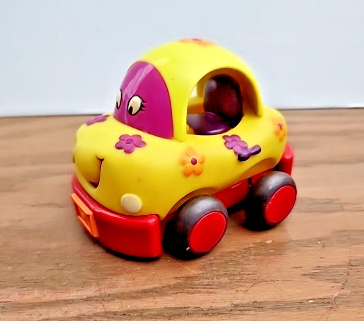 My B Toys Bug Car – Pull Back Wind Up Powered – Interactive Toy – Toddler D1