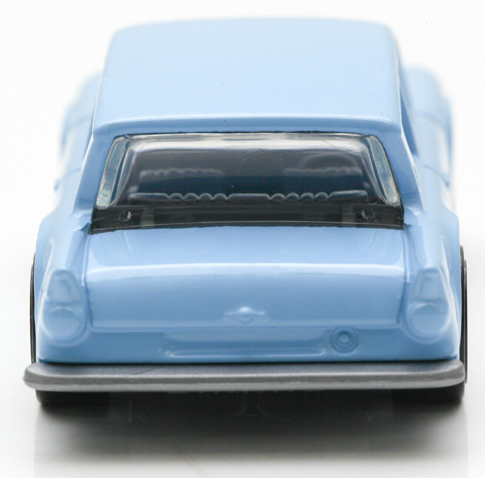 Light Blue Mattel Hot Wheels FORD ANGLIA 105e Automobile From Harry Potter