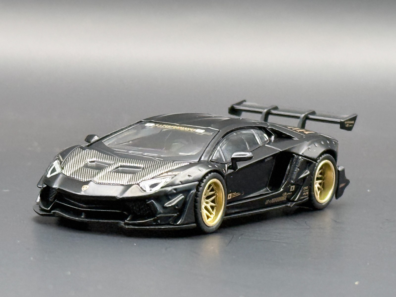 Mini GT LB-WORKS Lamborghini Aventador Matte Black #1087 1/64