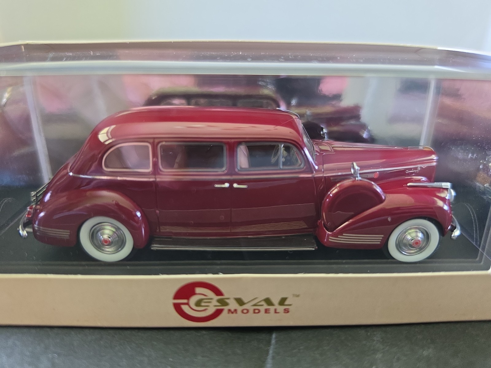 1941 Packard 180 7-Passenger Limousine – 1:43 Esval Models EMUSPA430000001B