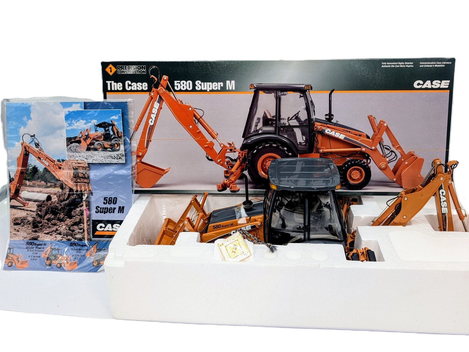 1/16 Case 580 Super M Backhoe, Precision Construction Series #1