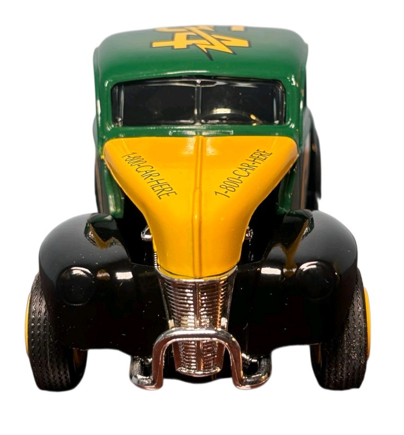 Ertl Collectibles Bank Hemmings Motor News DieCast 1/25 Ford Coupe